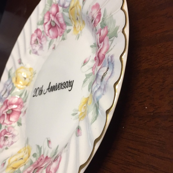 20th Anniversary New Porcelain Plate Fine Bone - Picture 4 of 5